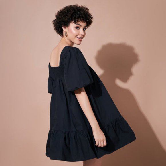 Black Cotton Poplin Puff Sleeves Tiered Dress - Picture 6 of 6